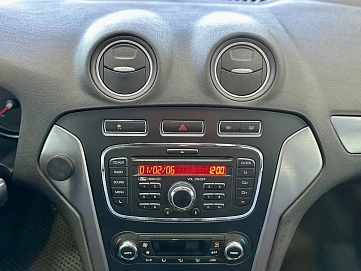 Ford Mondeo, 2012г, передний привод, робот