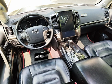 Toyota Land Cruiser, 2013г, полный привод, автомат