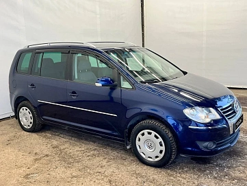 Volkswagen Touran, 2007г, передний привод, робот