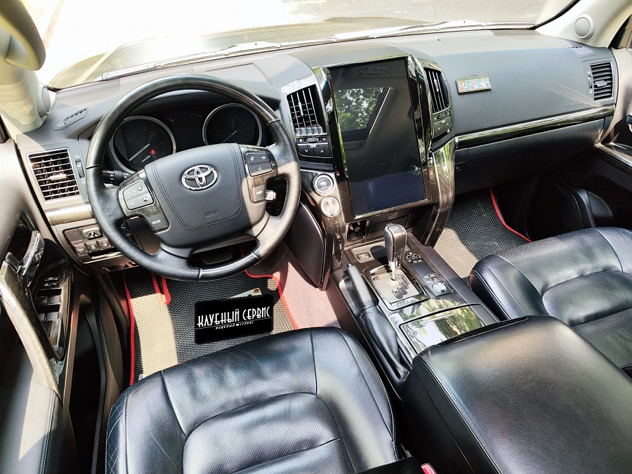 Toyota Land Cruiser, 2013г., полный привод, автомат