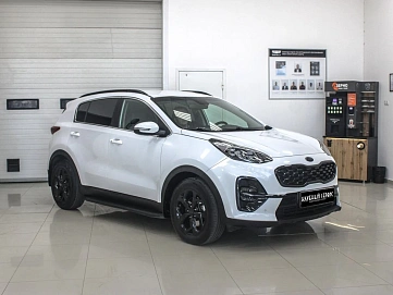Kia Sportage, 2021г, передний привод, автомат