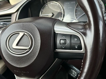 Lexus RX, 2017г, полный привод, автомат