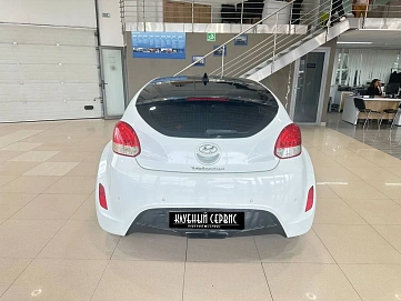 Hyundai Veloster, 2013г, передний привод, автомат