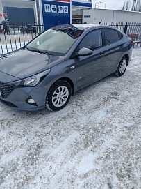 Hyundai Solaris, 2021г, передний привод, автомат