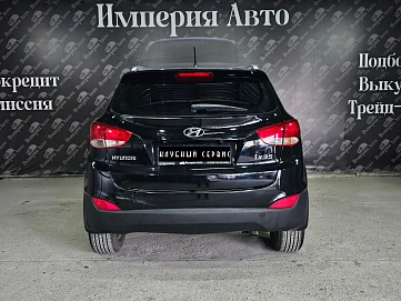 Hyundai ix35, 2012г, передний привод, автомат