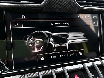 Lamborghini Urus, 2023г, полный привод, автомат