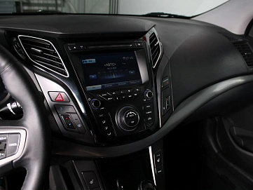 Hyundai i40, 2013г., передний привод, автомат