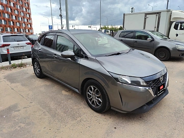 Nissan Note, 2021г., передний привод, автомат