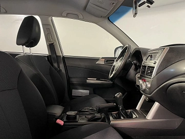 Subaru Forester, 2012г, полный привод, механика