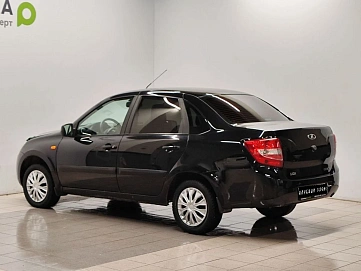 Lada (ВАЗ) Granta, 2014г, передний привод, автомат