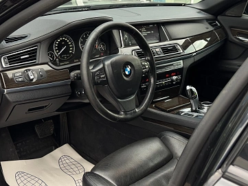BMW 7 серии, 2014г., полный привод, автомат