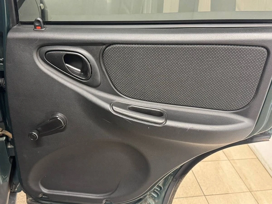 Chevrolet Niva, 2011г., полный привод, механика