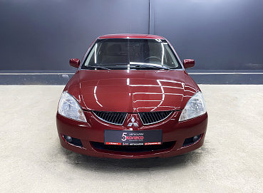 Mitsubishi Lancer, 2004г, передний привод, механика