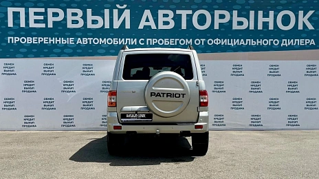 УАЗ Patriot, 2014г, передний привод, механика
