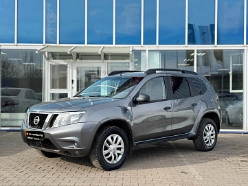 Nissan Terrano, 2015г, передний привод, автомат