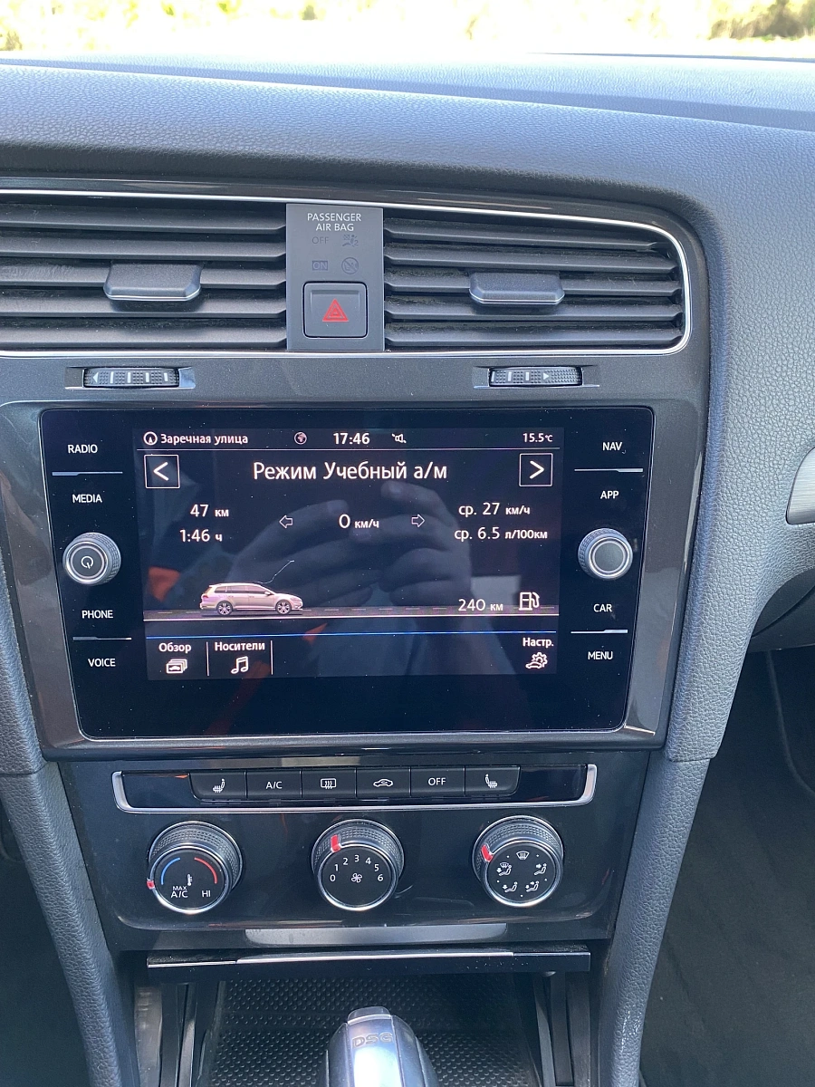 Volkswagen Golf, 2019г., передний привод, робот