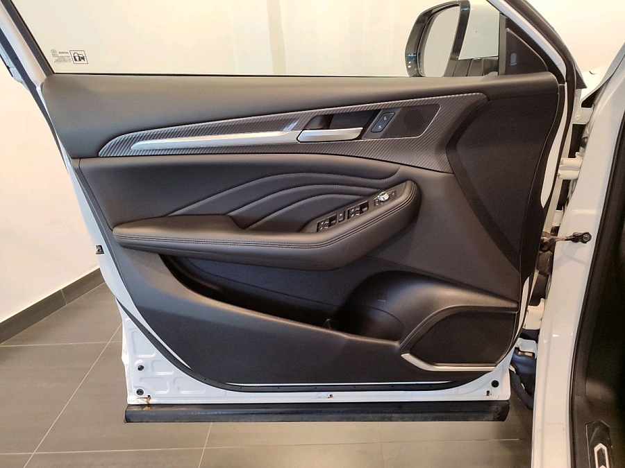 Haval F7x, 2021г., передний привод, автомат