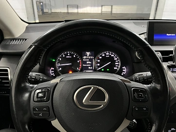Lexus NX, 2015г, полный привод, автомат