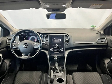 Renault Megane, 2017г, передний привод, механика