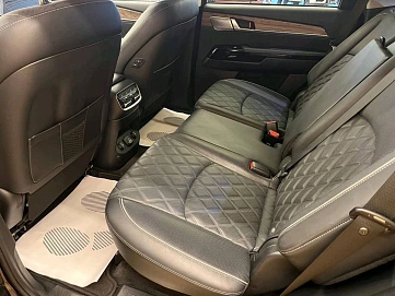 Kia , 2021г., полный привод, автомат