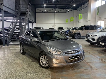 Hyundai Solaris, 2011г, передний привод, автомат