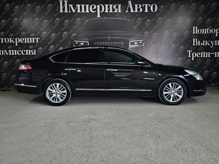 Nissan Teana, 2011г., передний привод, вариатор