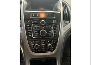 Opel Astra, 2013г., передний привод, механика