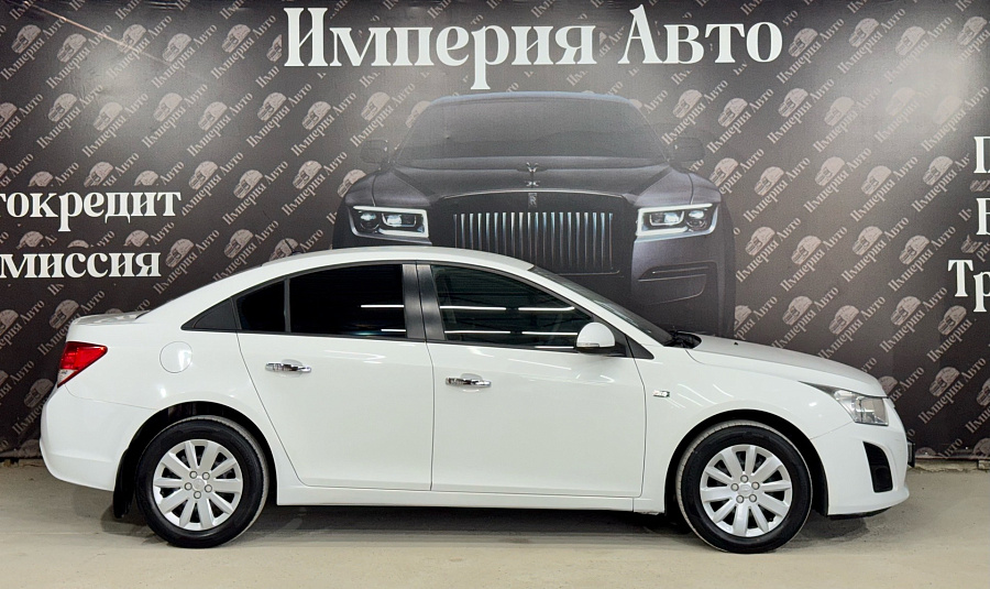 Chevrolet Cruze, 2014г., передний привод, механика