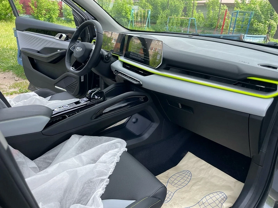 Geely Coolray, 2023г., передний привод, робот