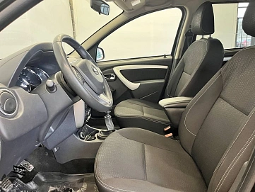 Nissan Terrano, 2018г, полный привод, механика