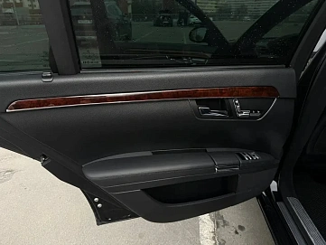 Mercedes-Benz S-Класс, 2008г., полный привод, автомат