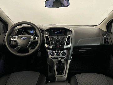 Ford Focus, 2012г, передний привод, механика