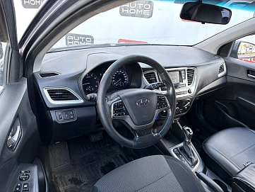 Hyundai Solaris, 2019г., передний привод, автомат