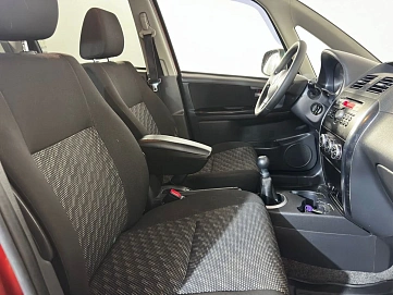 Suzuki SX4, 2008г, передний привод, механика
