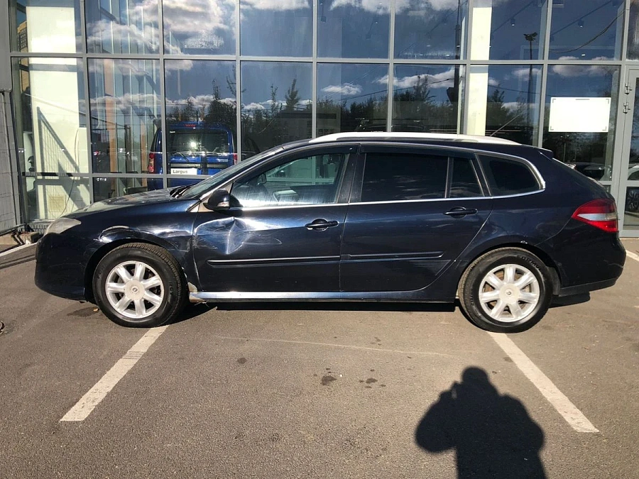 Renault Laguna, 2010г., передний привод, механика