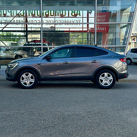 Renault Arkana, 2019г., передний привод, вариатор