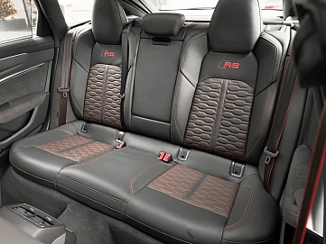 Audi RS 6, 2025г, полный привод, автомат