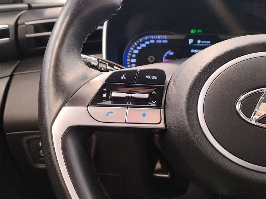 Hyundai , 2021г., передний привод, автомат