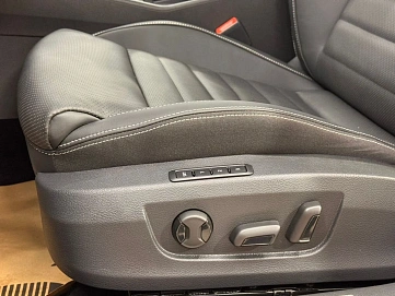 Skoda Superb, 2025г, передний привод, робот