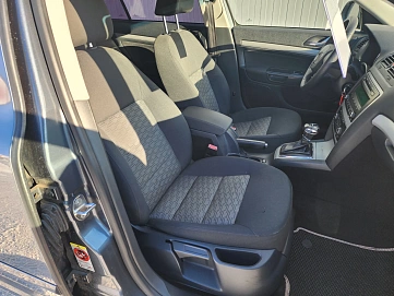 Skoda Octavia, 2011г, передний привод, робот