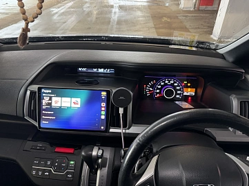 Honda Stepwgn, 2013г, передний привод, вариатор