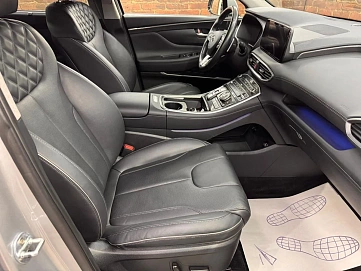 Hyundai Santa Fe, 2021г, полный привод, робот