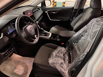 Toyota RAV4, 2024г, полный привод, вариатор