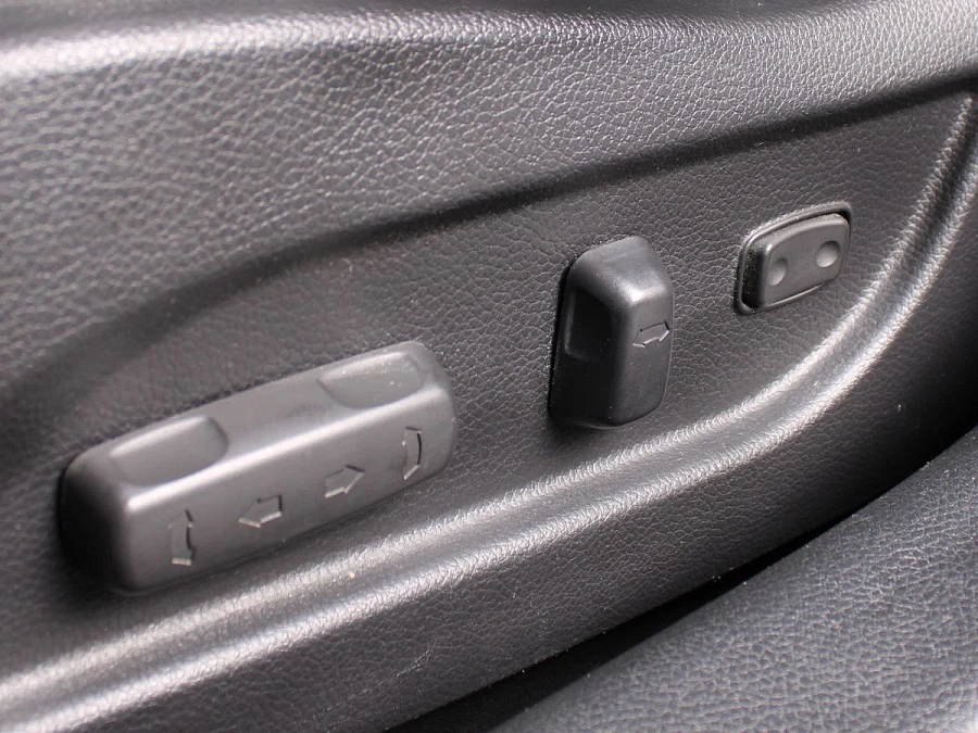 Hyundai i40, 2013г., передний привод, автомат