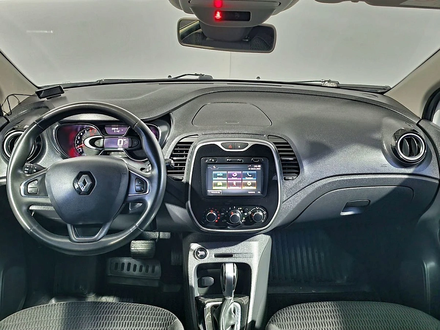 Renault Kaptur, 2017г., передний привод, вариатор