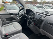 Volkswagen Caravelle, 2009г., передний привод, механика