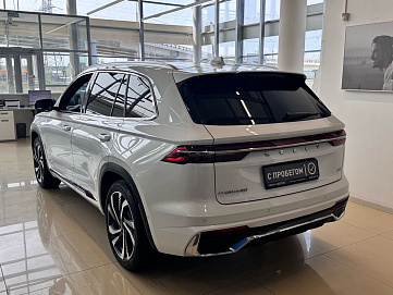Geely Monjaro, 2023г, передний привод, автомат