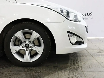 Hyundai i40, 2015г, передний привод, автомат