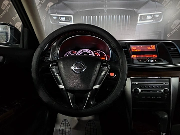 Nissan Teana, 2011г., передний привод, вариатор