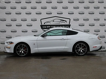 Ford Mustang, 2019г, задний привод, автомат